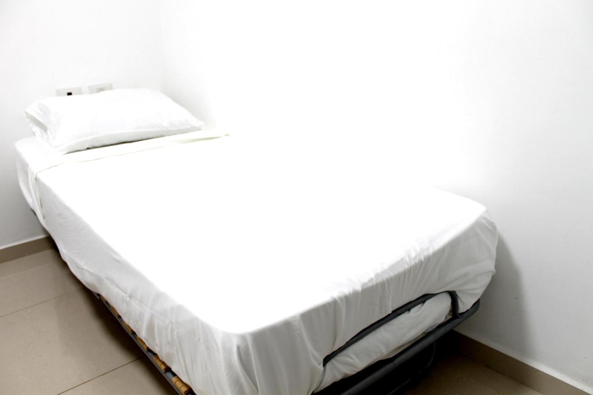 Beach Suite Israel- Best View, Gym, Massage Chair, Low Fee For Off-Site Indoor Pool Spa ביץ סוייט ישראל- נוף ים מאלף, כיסא מסאז, חדר כושר, אפשרות לבריכה מקורה, וספא בתשלום ממש מוזל Ashkelon Eksteriør billede